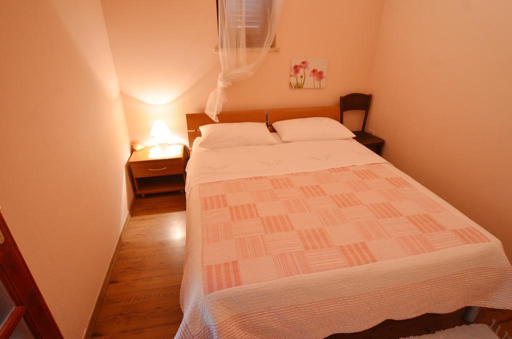 Apartment Ivanka Ровинь Экстерьер фото
